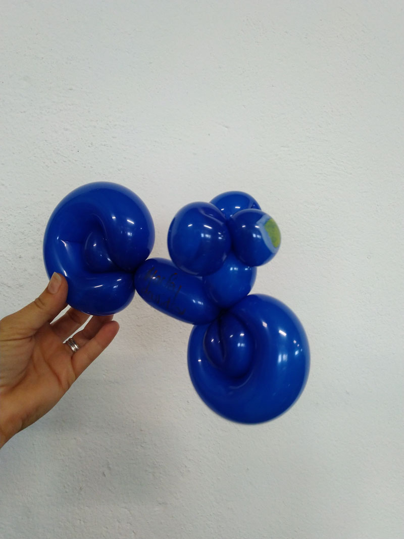 Sculpture ballon moto simple